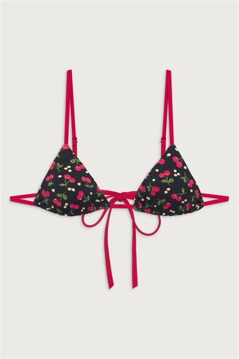 lisa bikini|Lisas Summer Thong Bikini Goes All In On The Coquette Trend